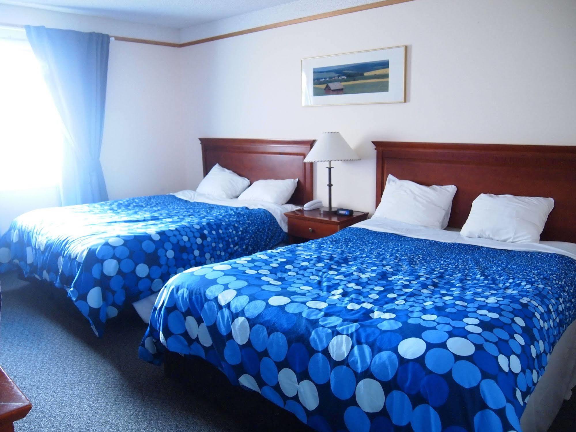 Moosomin Country Squire Inn Extérieur photo